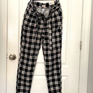 Small Stripped pants